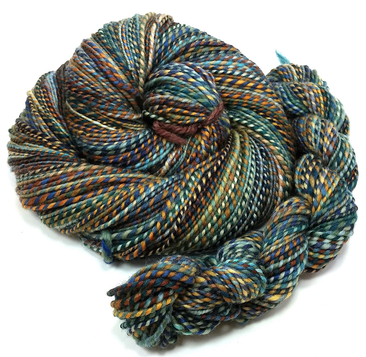 Choosing the Right Yarn for Cozy Handwoven Projects